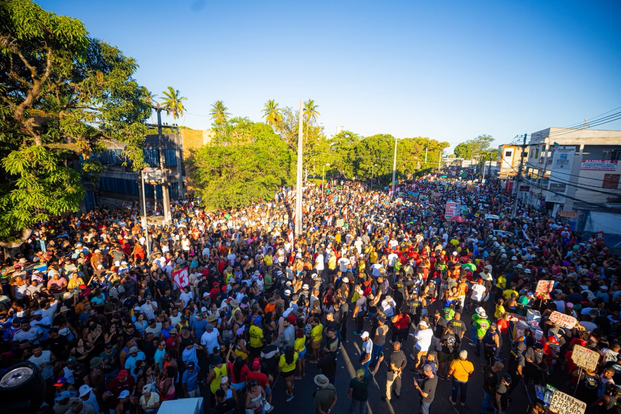 Camaçari fecha celebração dos 268 anos com grande festa comandada por Bell Marques e O Kanalha