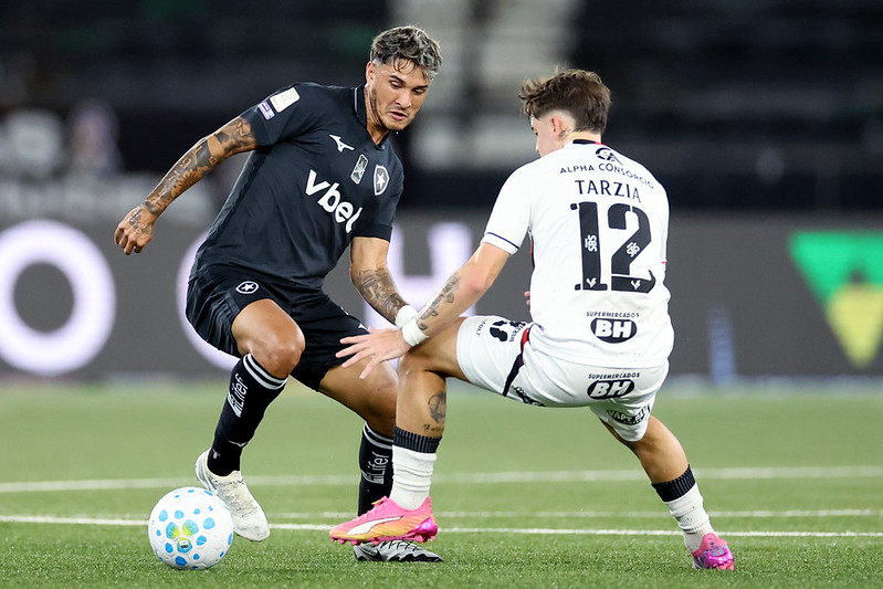 Vitória empata com Botafogo fora de casa pelo Brasileiro
