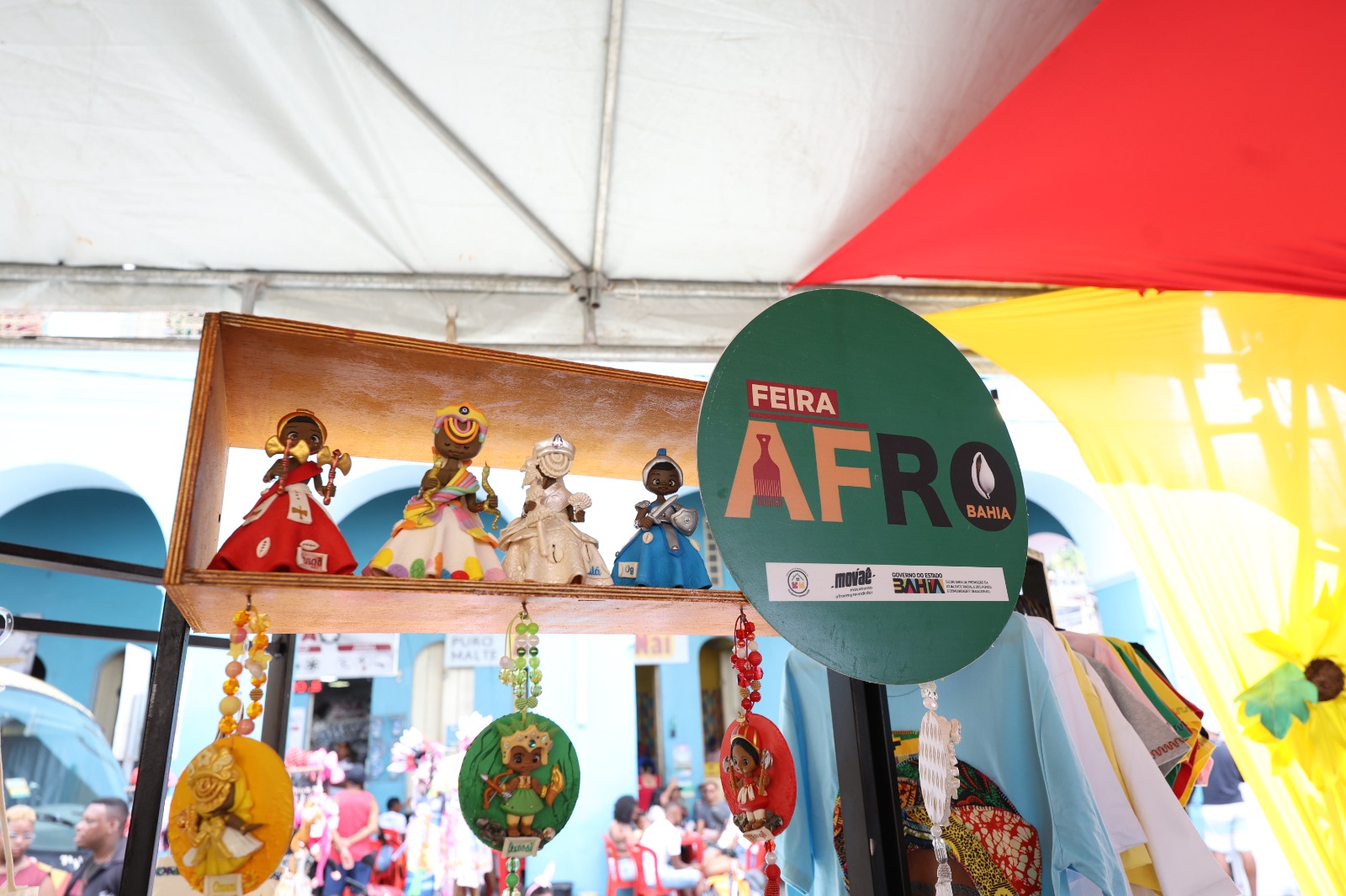 Feira Afro Bahia movimenta o empreendedorismo negro durante Feira de Caxixis, em Nazaré