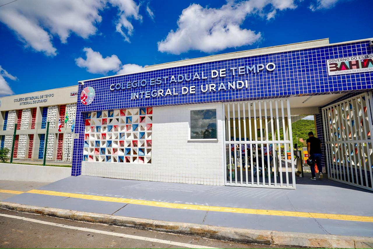 Com investimento de R$ 26 milhões, Governo da Bahia inaugura nova escola de tempo integral, em Urandi