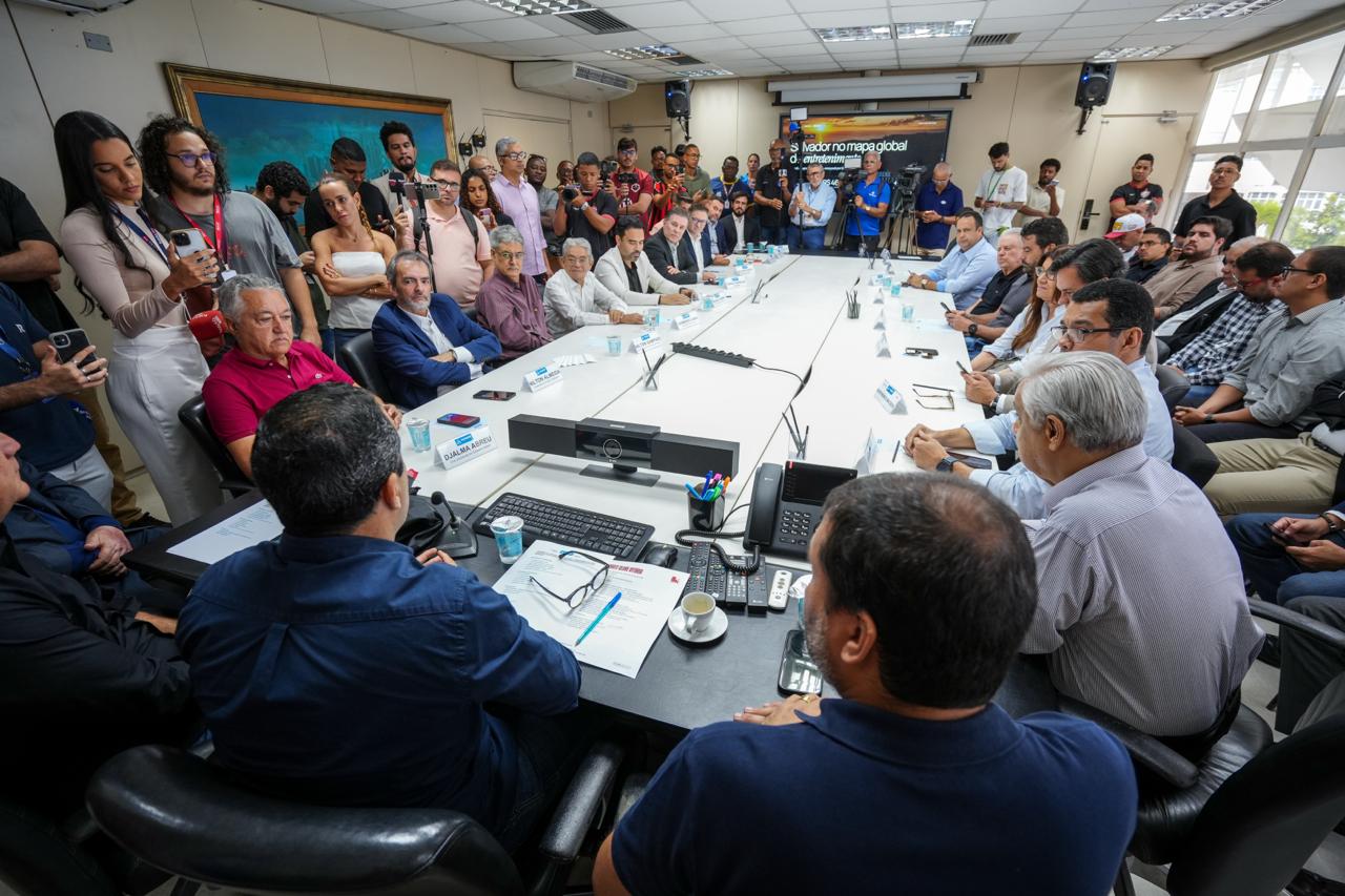 Prefeitura de Salvador recebe documentação do Vitória para autorizar obra da Arena Barradão