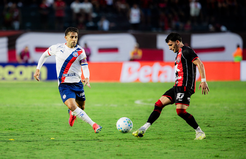 Bahia bate o Vitória e vence o 1º Ba-Vi no Barradão pelo Brasileiro