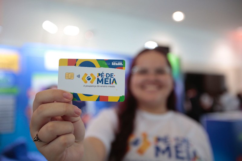 Pé-de-Meia: pagamento para nascidos em novembro e dezembro será feito nesta segunda-feira (06)