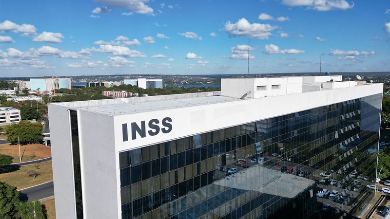 Segunda parcela do 13º do INSS começa a ser paga nesta segunda-feira (25)