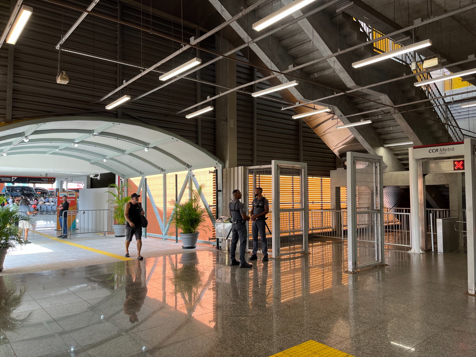 Metrô Bahia registra aumento de mais de 50% no fluxo de passageiros na Estação Águas Claras no São João