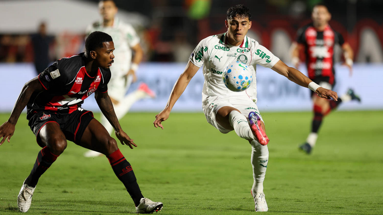 Vitória é goleado pelo Palmeiras no Barradão