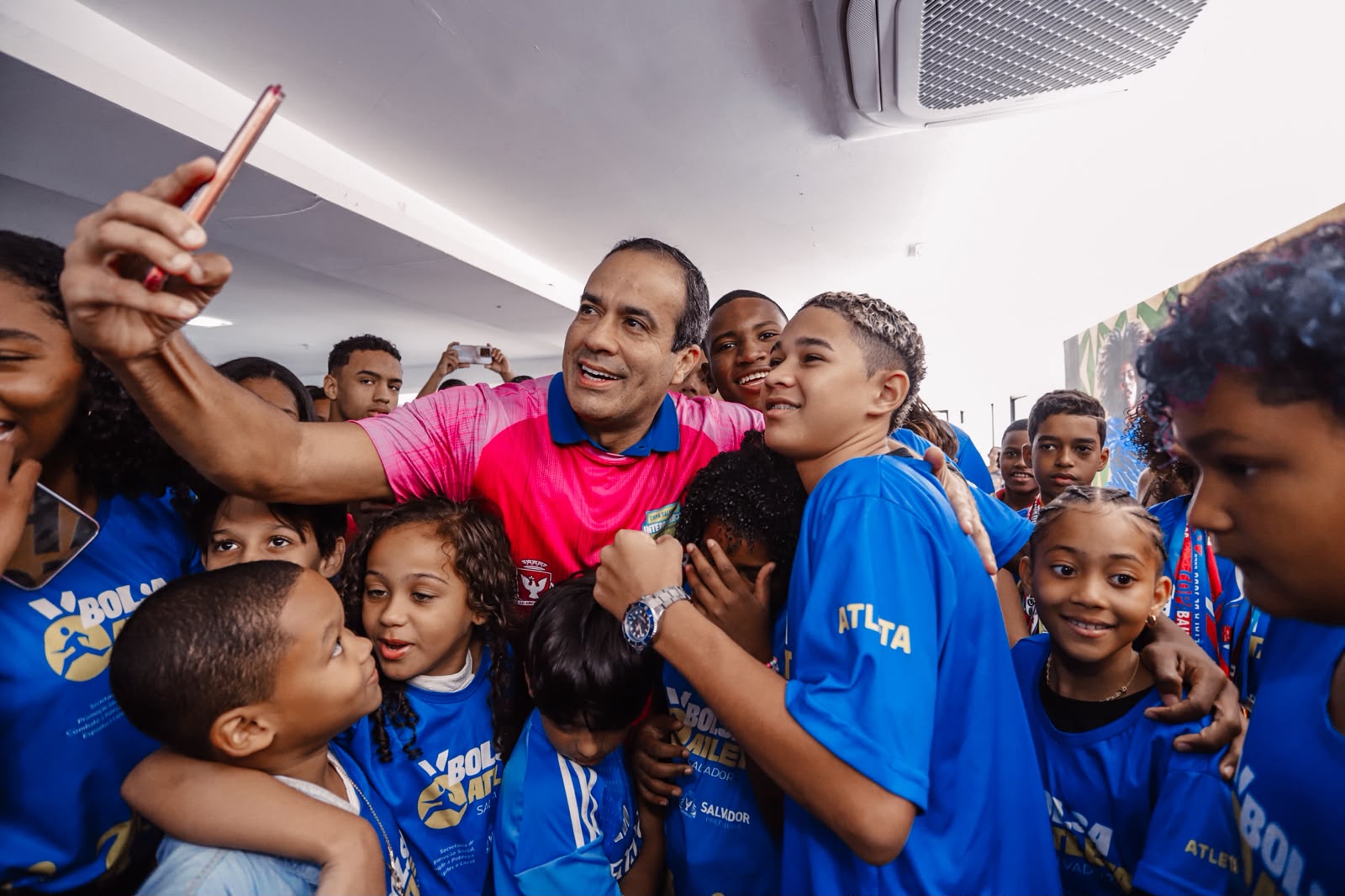 Prefeitura lança Copa Salvador Interbairros 2026 com 40 times e participação inédita de equipes femininas