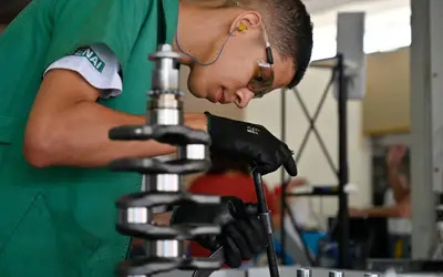 Aos 80 anos, SESI amplia impacto social com educação, saúde e cultura