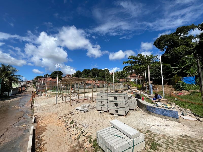 Obras da Praça e Quadra da Fontinha avançam e transformam espaço de lazer no Cristo Rei