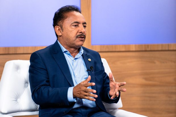 Deputado Roberto Carlos propõe isenção de IPVA para motoristas por aplicativo na Bahia