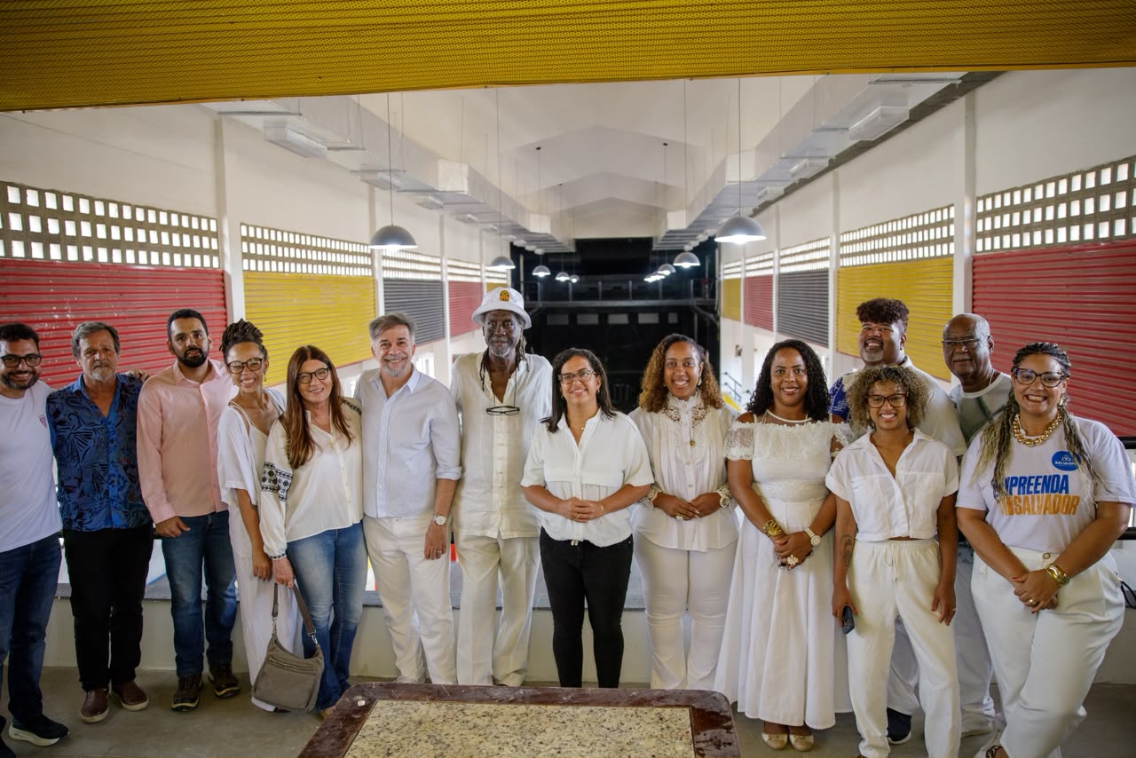 Vice-prefeita de Salvador vistoria obras de requalificação da sede do Ilê Aiyê, que chega a 80% de conclusão