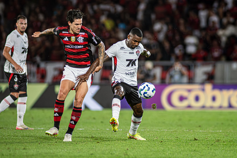 Vitória e Flamengo abrem terceira rodada do Brasileirão em busca de reação