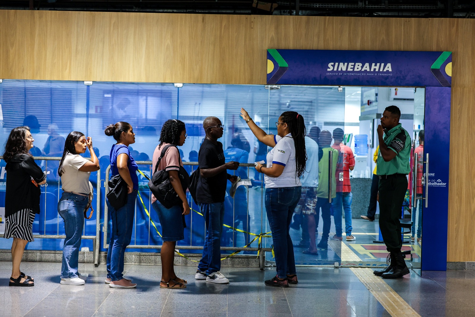 Governo promove Dia T com oferta mais de 3.500 vagas de emprego e serviços gratuitos