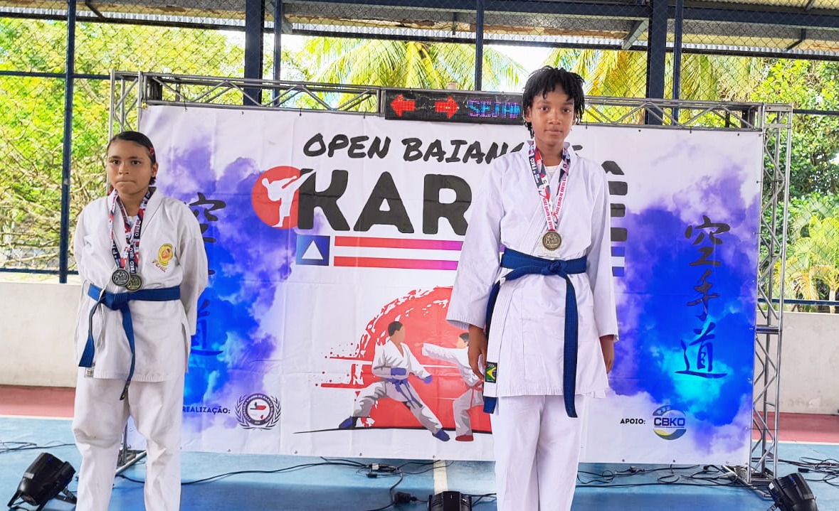 Atletas de comunidade quilombola de Alagoinhas conquistam 13 medalhas no Campeonato de Karatê Open